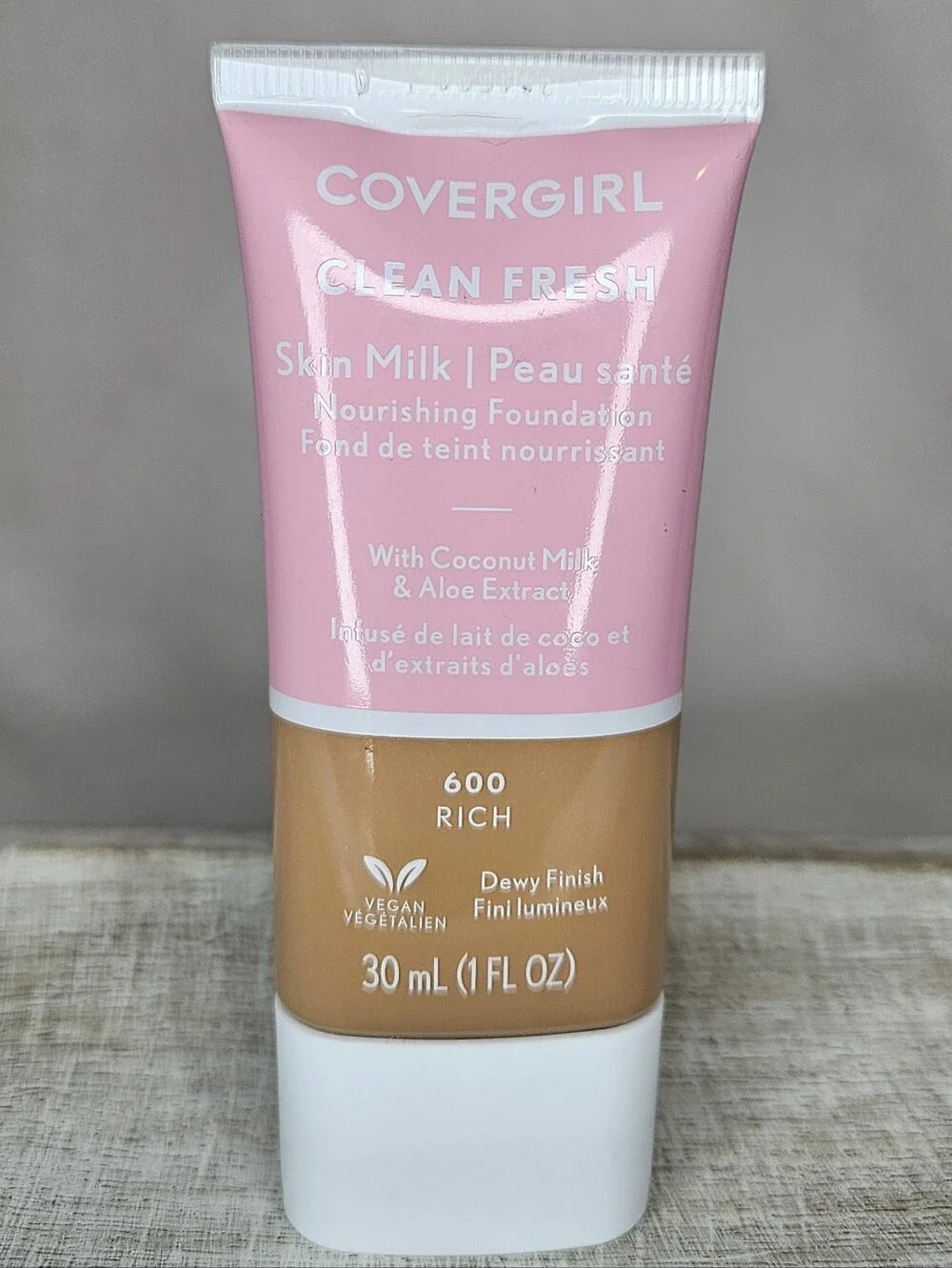 CoverGirl Clean Fresh Skin Milk Foundation 600 Rich Discontinued Tube NWT